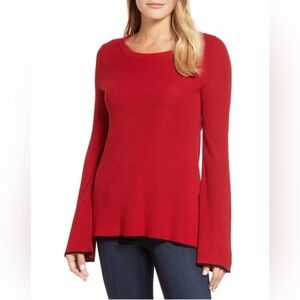 ❤️ Vince Camuto Red Bell Sleeve Crew Neck Sweater – Size Medium
